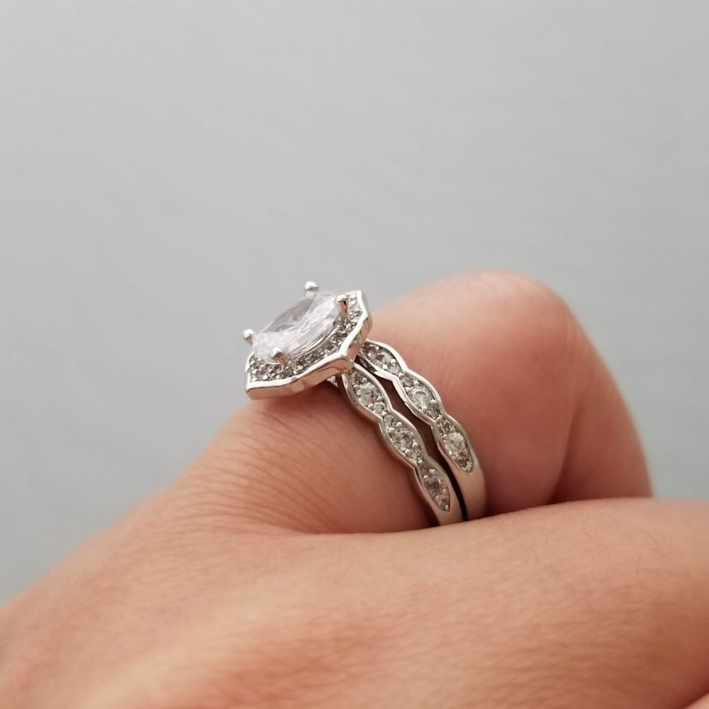 Antique Style Sterling Ring Set - Picture 5 of 7